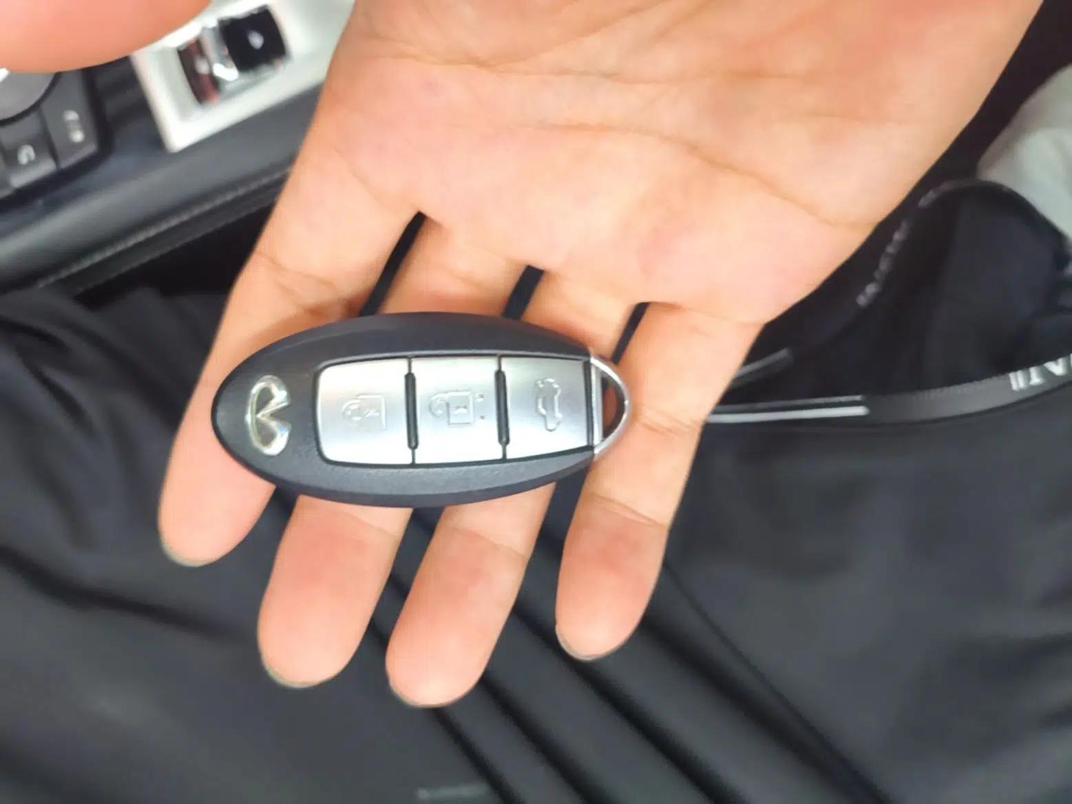 Infiniti Q50 2014 3.7L Comfort Edition — миниатюра 28