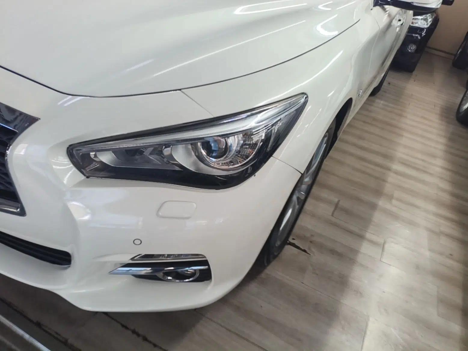 Infiniti Q50 2014 3.7L Comfort Edition — миниатюра 8
