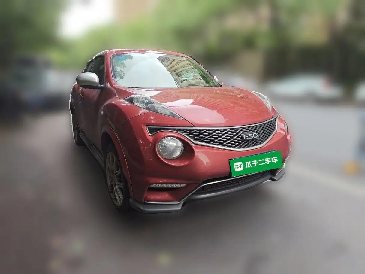 Infiniti ESQ 2014 1.6L Spontaneous Edition — миниатюра 3