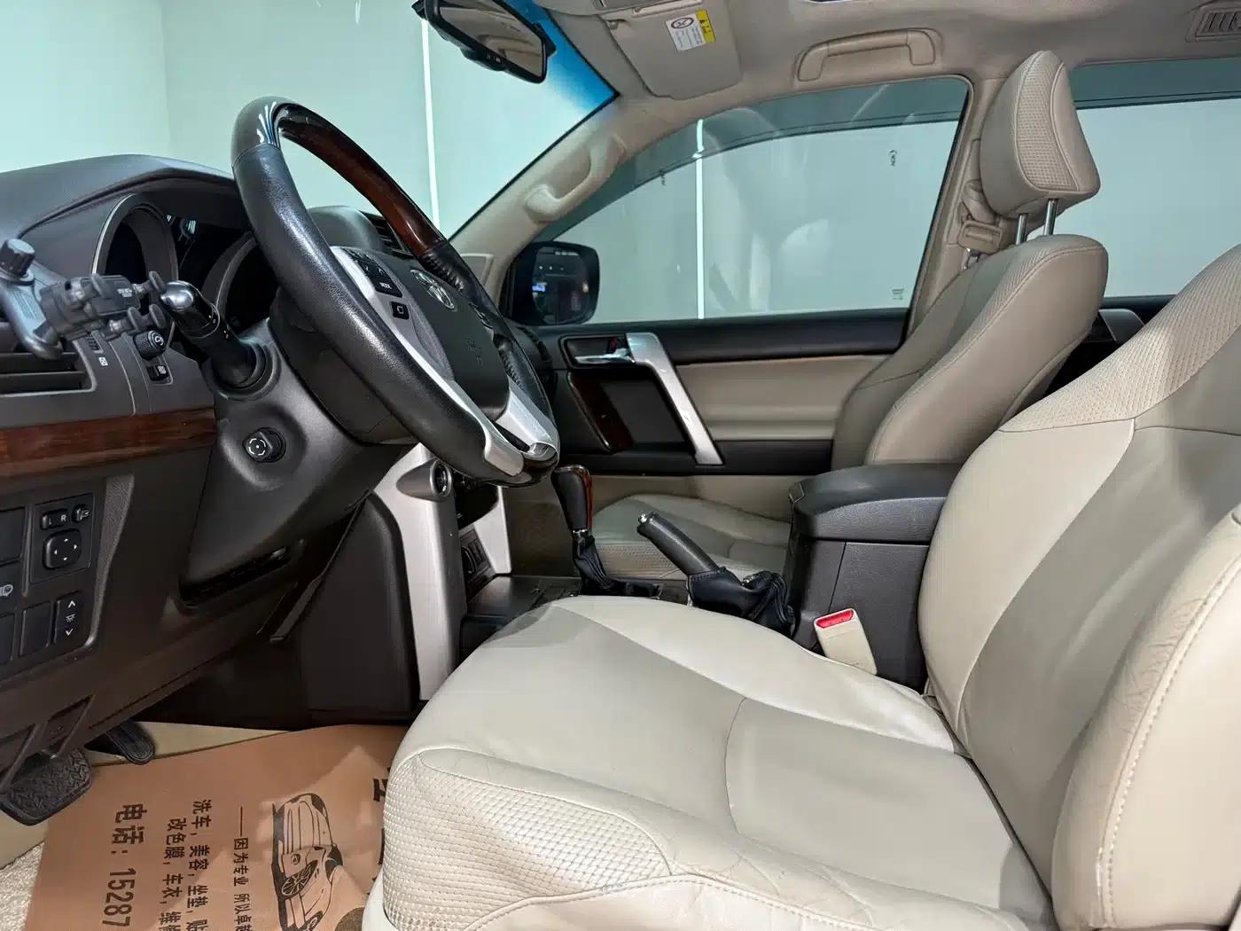 2010 Prado 4.0L Automatic VX — миниатюра 7