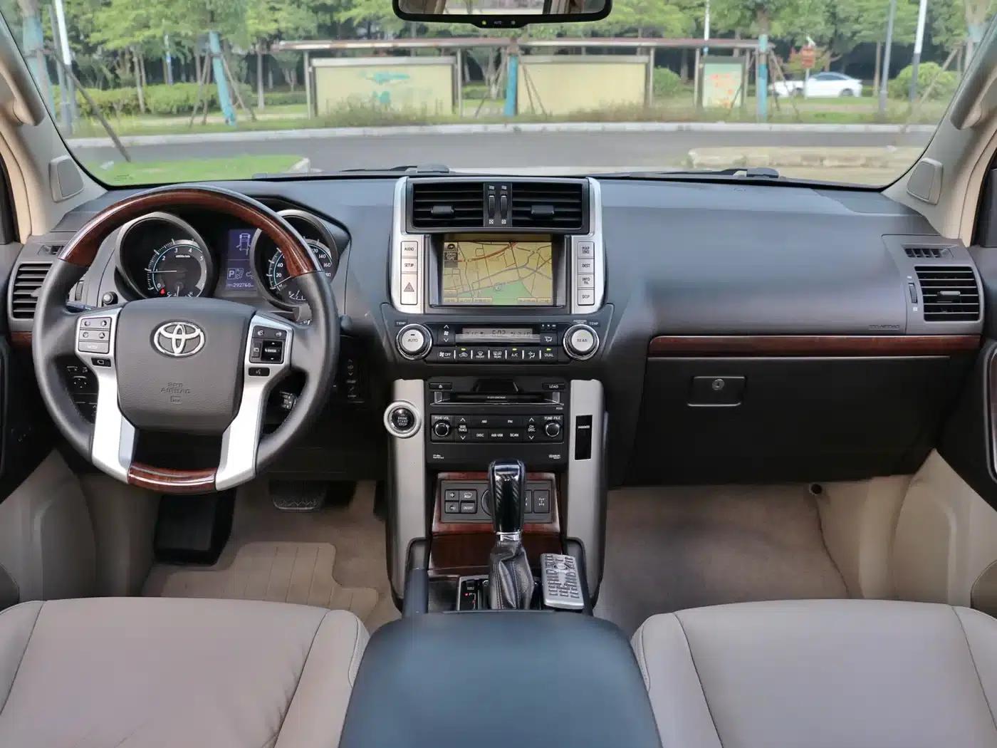 2010 Prado 4.0L Automatic VX NAVI — миниатюра 11