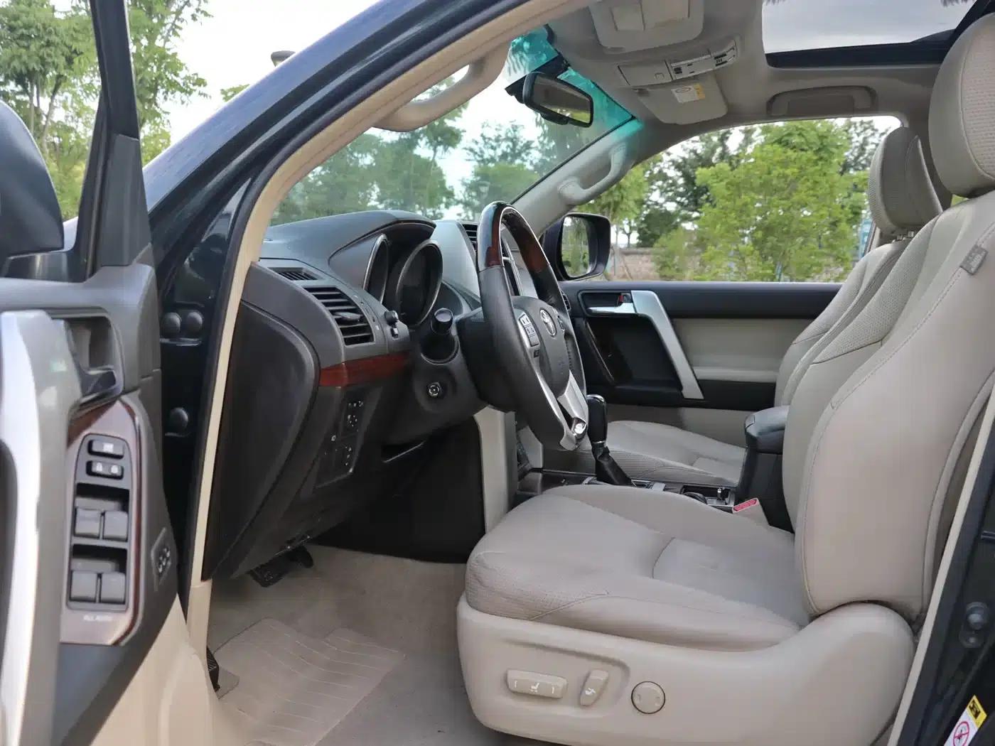 2010 Prado 4.0L Automatic VX NAVI — миниатюра 12