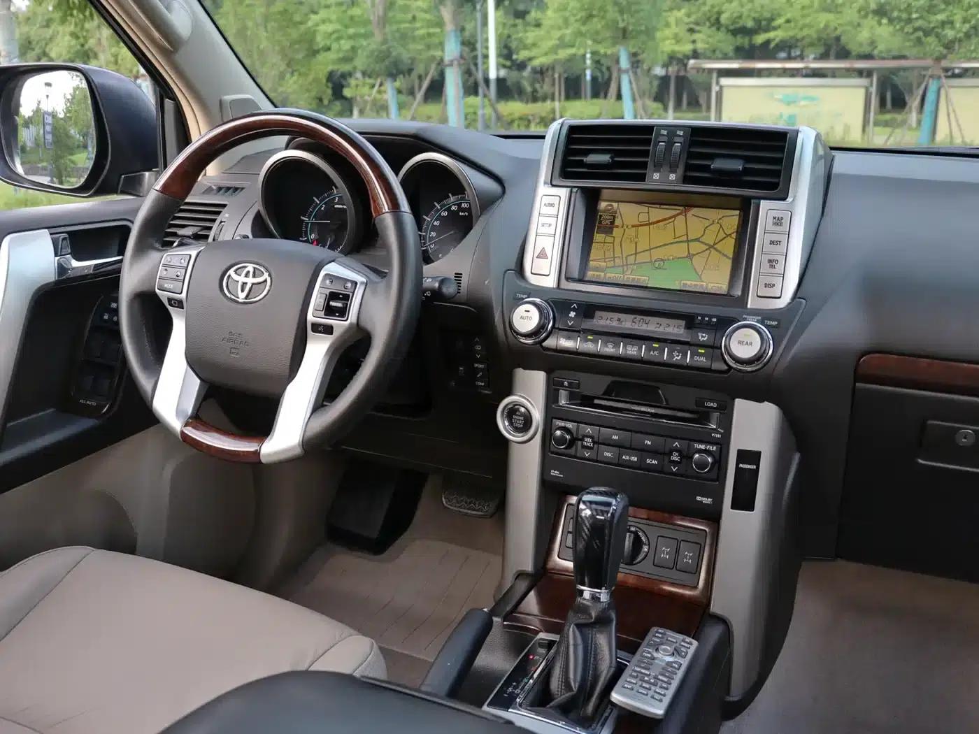 2010 Prado 4.0L Automatic VX NAVI — миниатюра 19