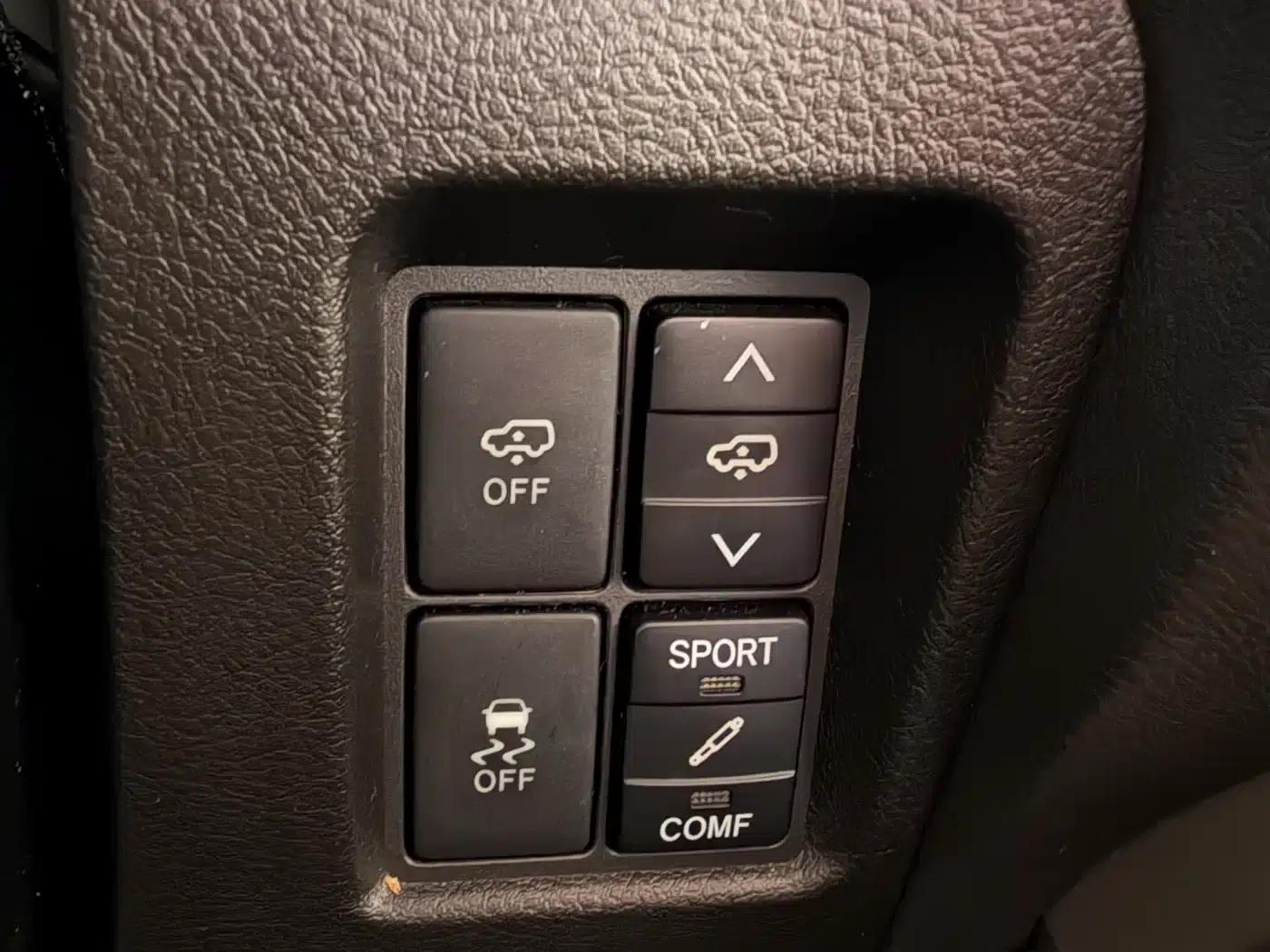 2010 Prado 4.0L Automatic VX NAVI — миниатюра 31