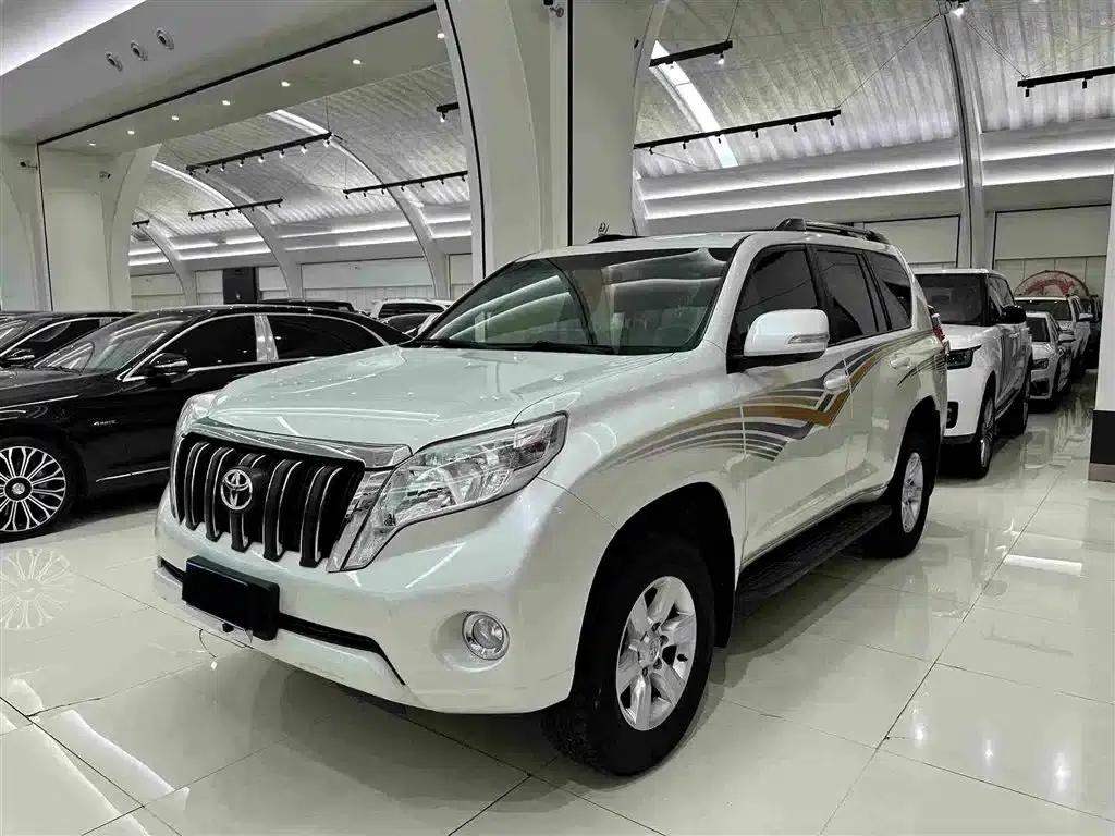 2016 Prado 2.7L Automatic Standard Edition — миниатюра 1