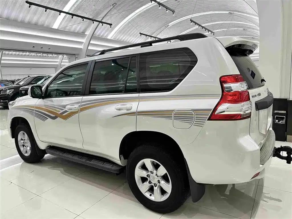 2016 Prado 2.7L Automatic Standard Edition — миниатюра 13