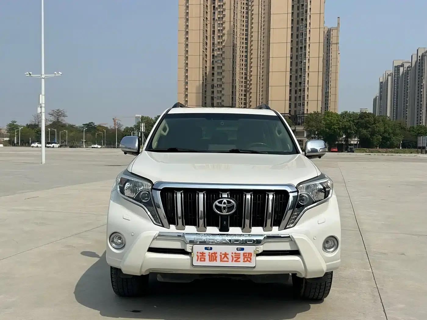 2016 Prado 2.7L Automatic Luxury Edition — миниатюра 2