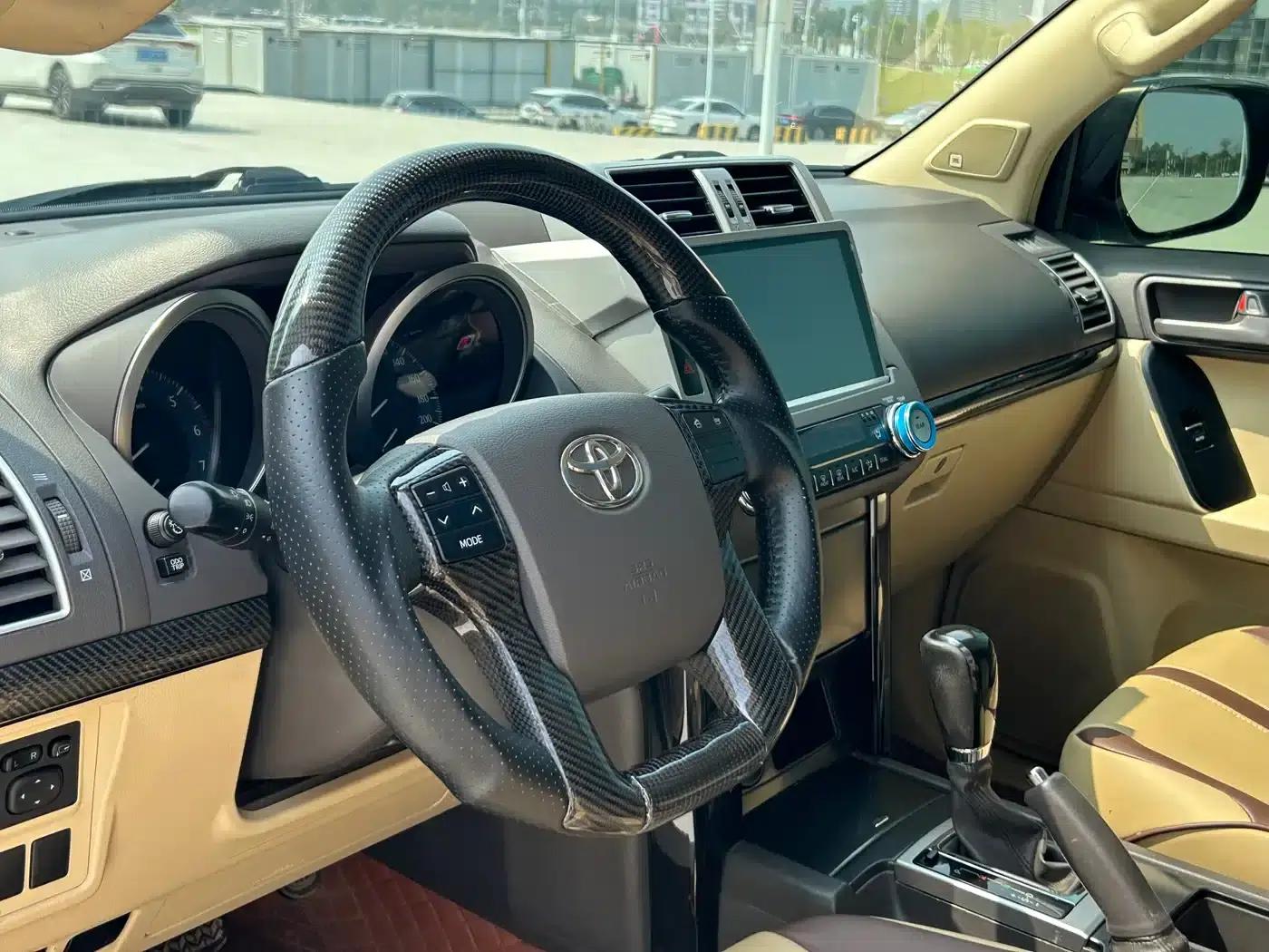 2016 Prado 2.7L Automatic Luxury Edition — миниатюра 19