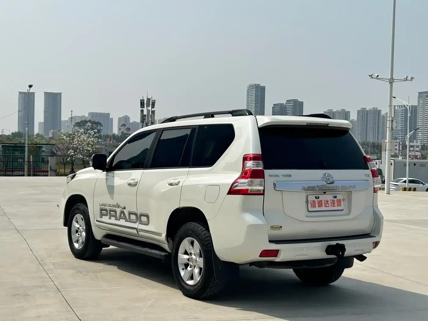 2016 Prado 2.7L Automatic Luxury Edition — миниатюра 21