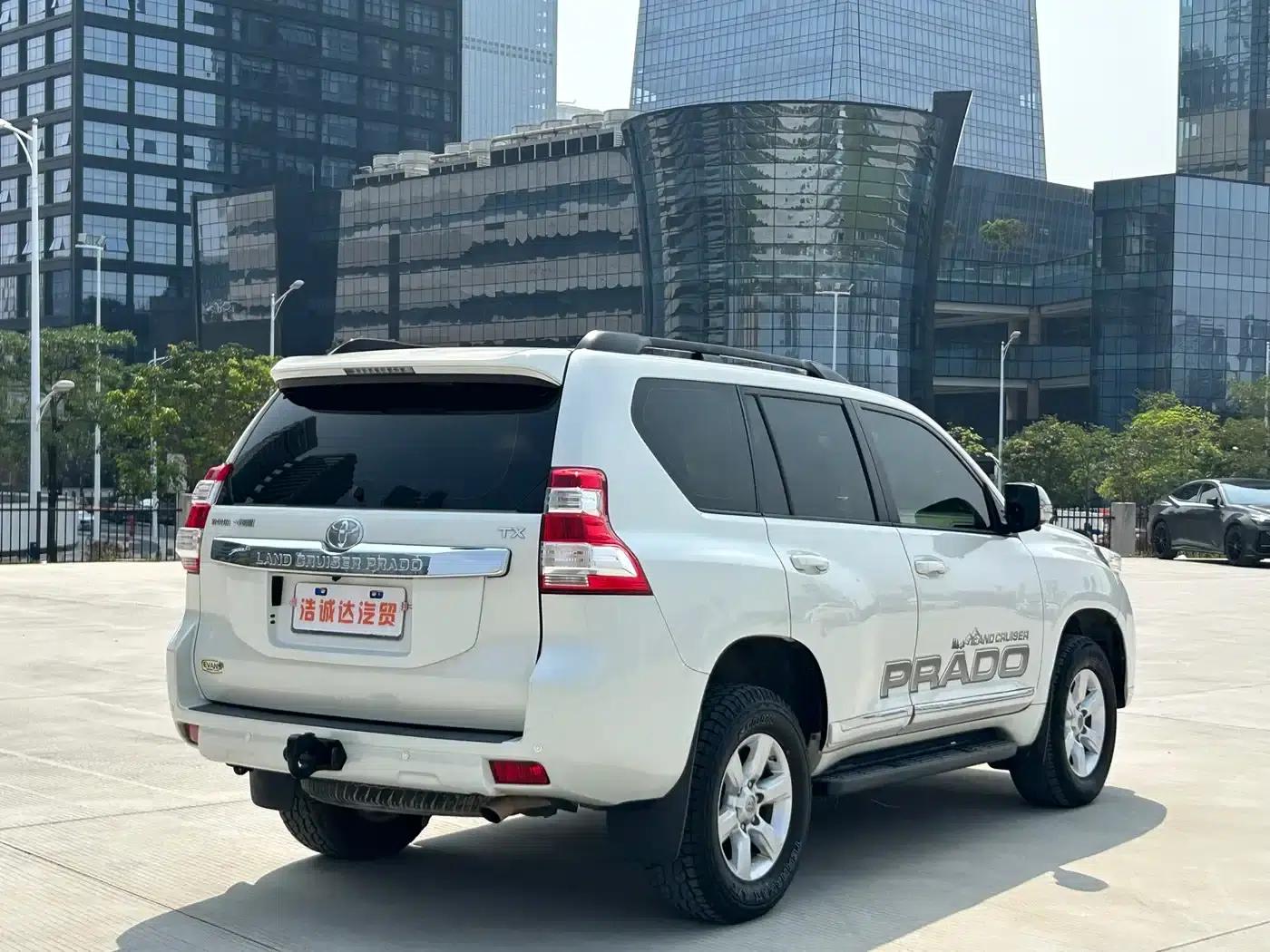 2016 Prado 2.7L Automatic Luxury Edition — миниатюра 23