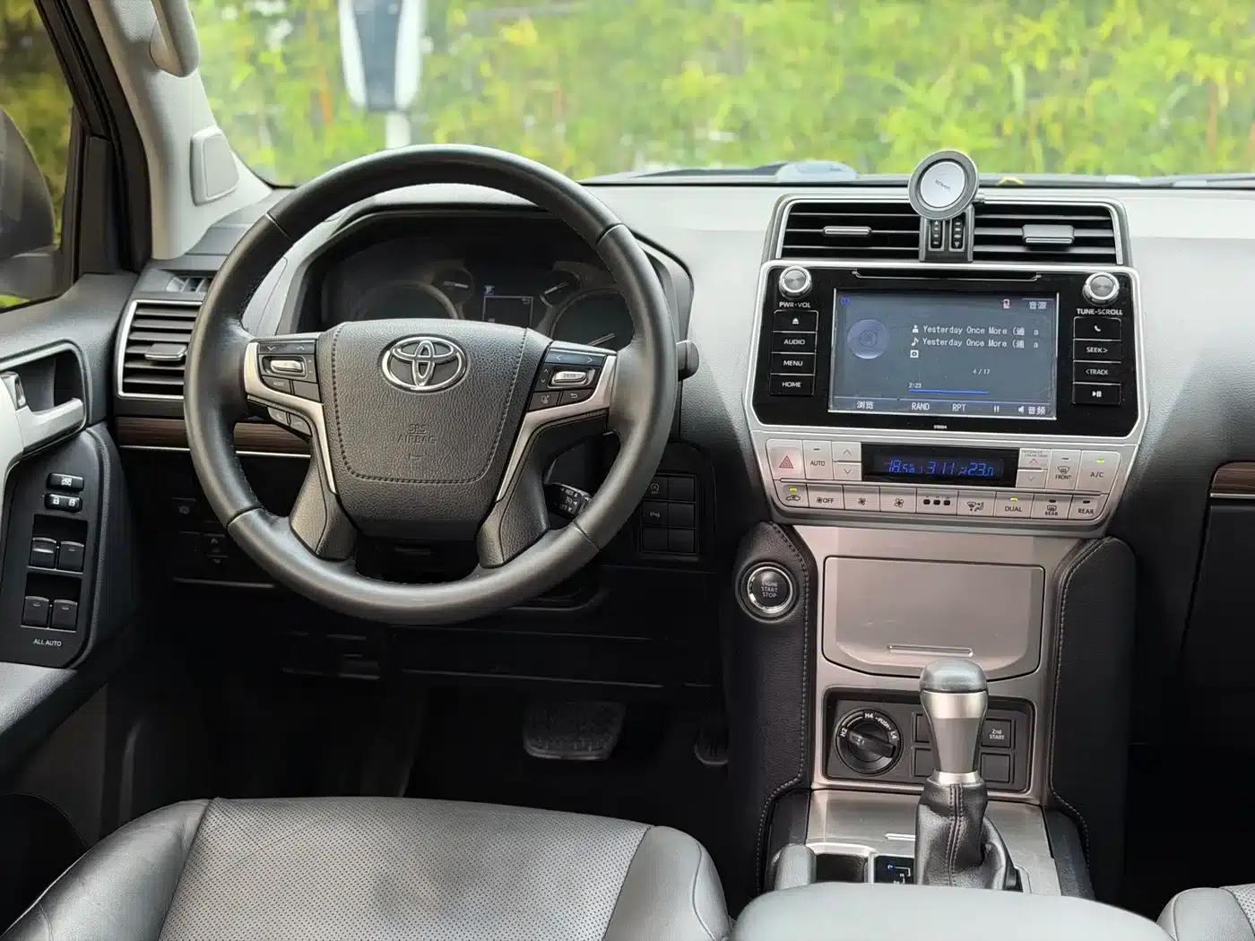 2018 Prado 3.5L Automatic TX-L — миниатюра 10