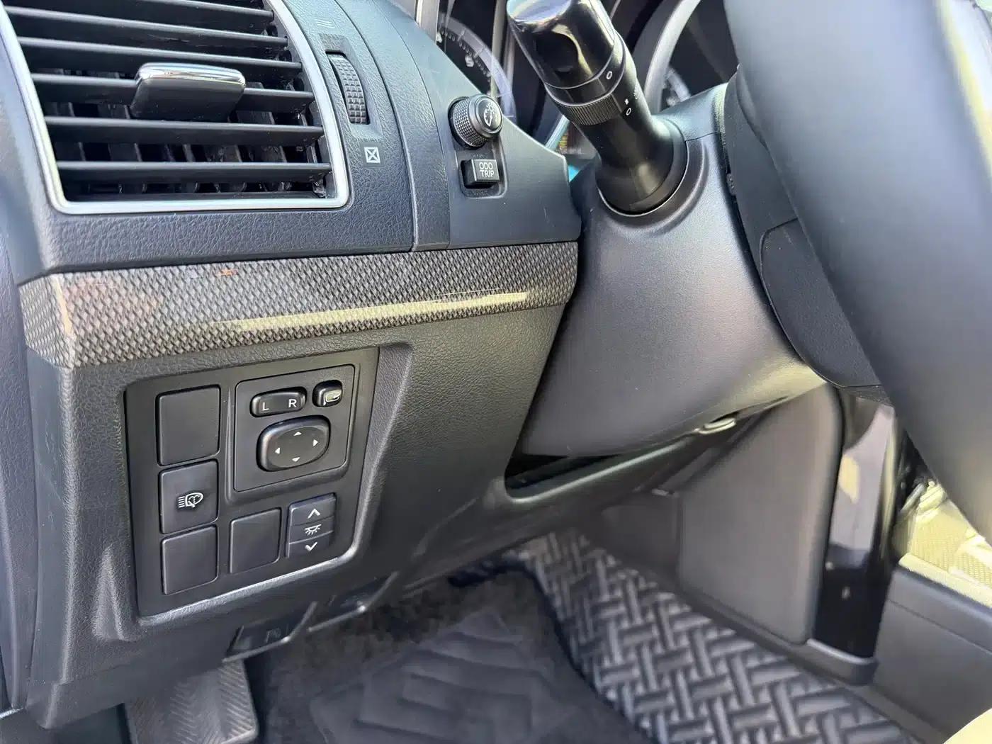 2014 Prado 4.0L Automatic TX-L — миниатюра 13