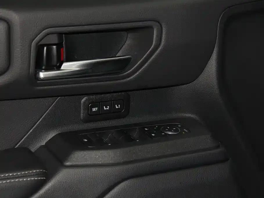 2025 Prado 2.4T Wild WX Edition 5-seater — миниатюра 24