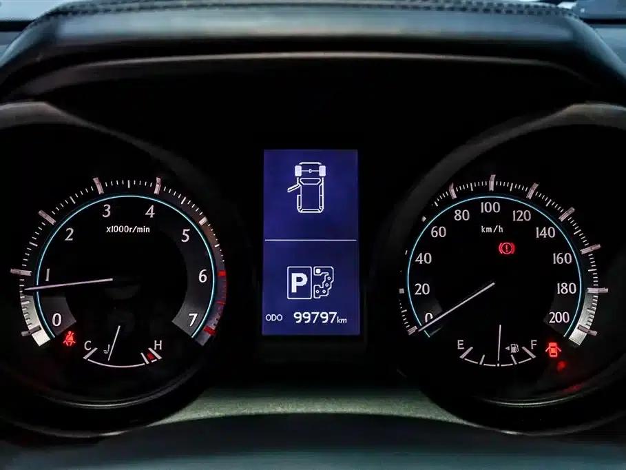 2010 Prado 4.0L Automatic TX-L — миниатюра 32