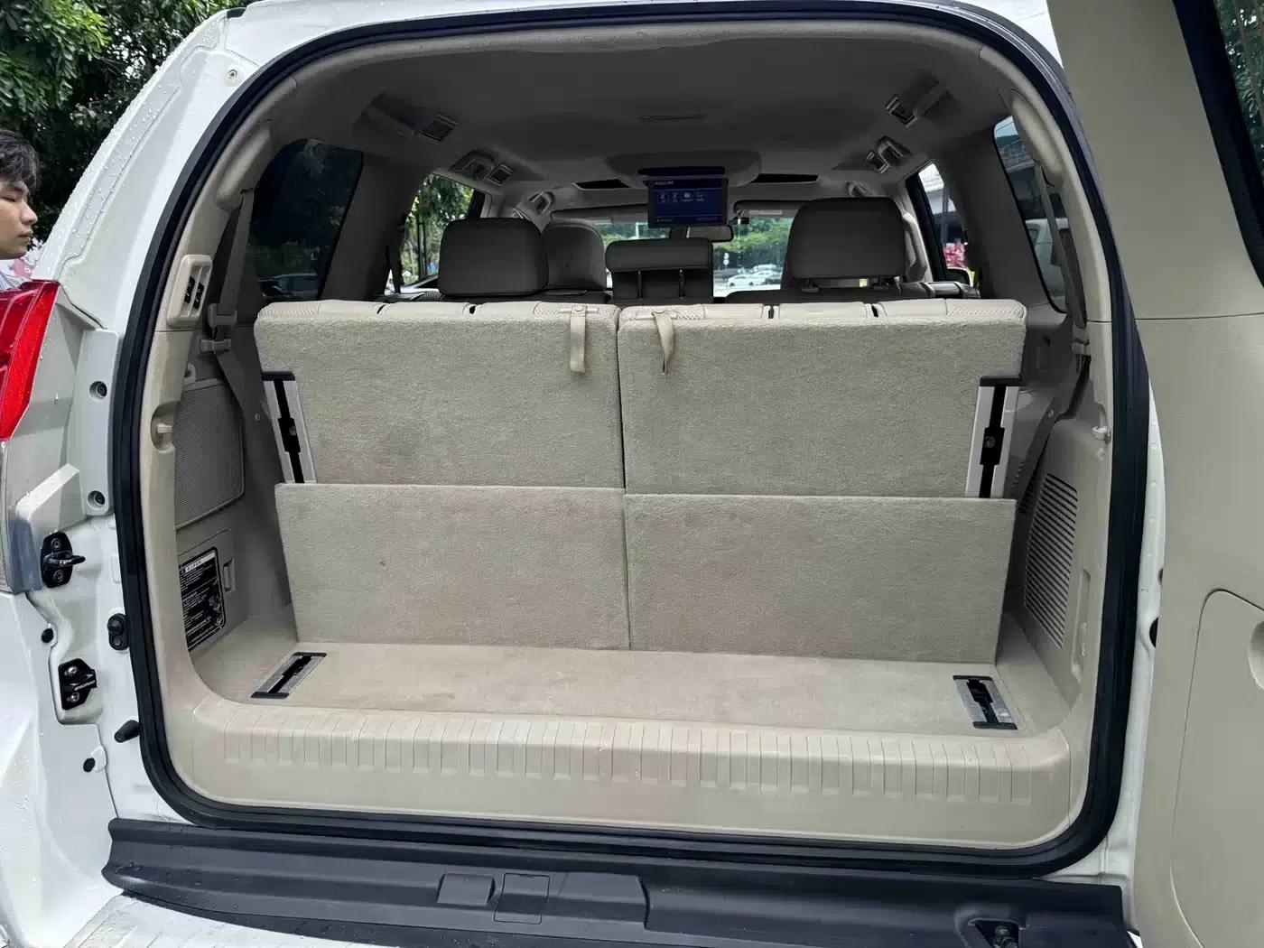 2010 Prado 4.0L Automatic VX NAVI — миниатюра 9