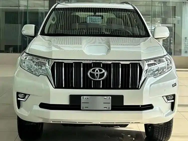 2023 Prado (Imported) 4.0L Automatic — миниатюра 1