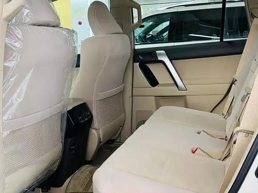 2023 Prado (Imported) 4.0L Automatic — миниатюра 8