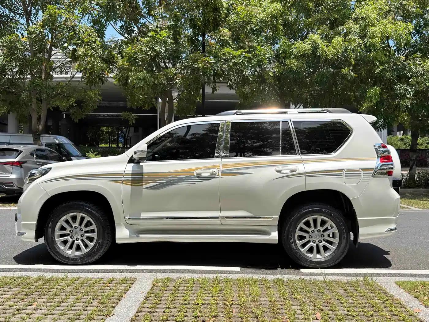 2016 Prado (Imported) 4.0L Middle East Version — миниатюра 3