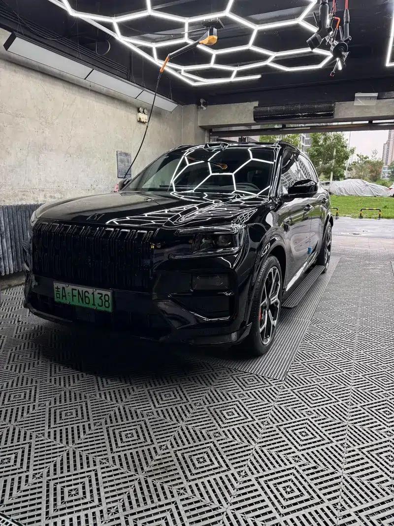 ZEEKR 8X 2026 Dawn — миниатюра 1