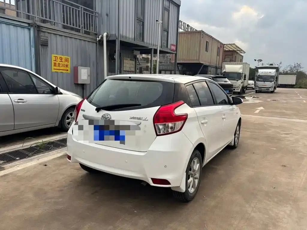 YARiS L Zhixuan 2015 1.5E Automatic Dynamic Edition — миниатюра 4