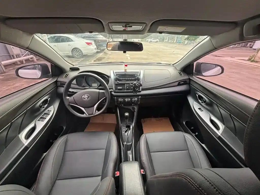 YARiS L Zhixuan 2015 1.5E Automatic Dynamic Edition — миниатюра 7