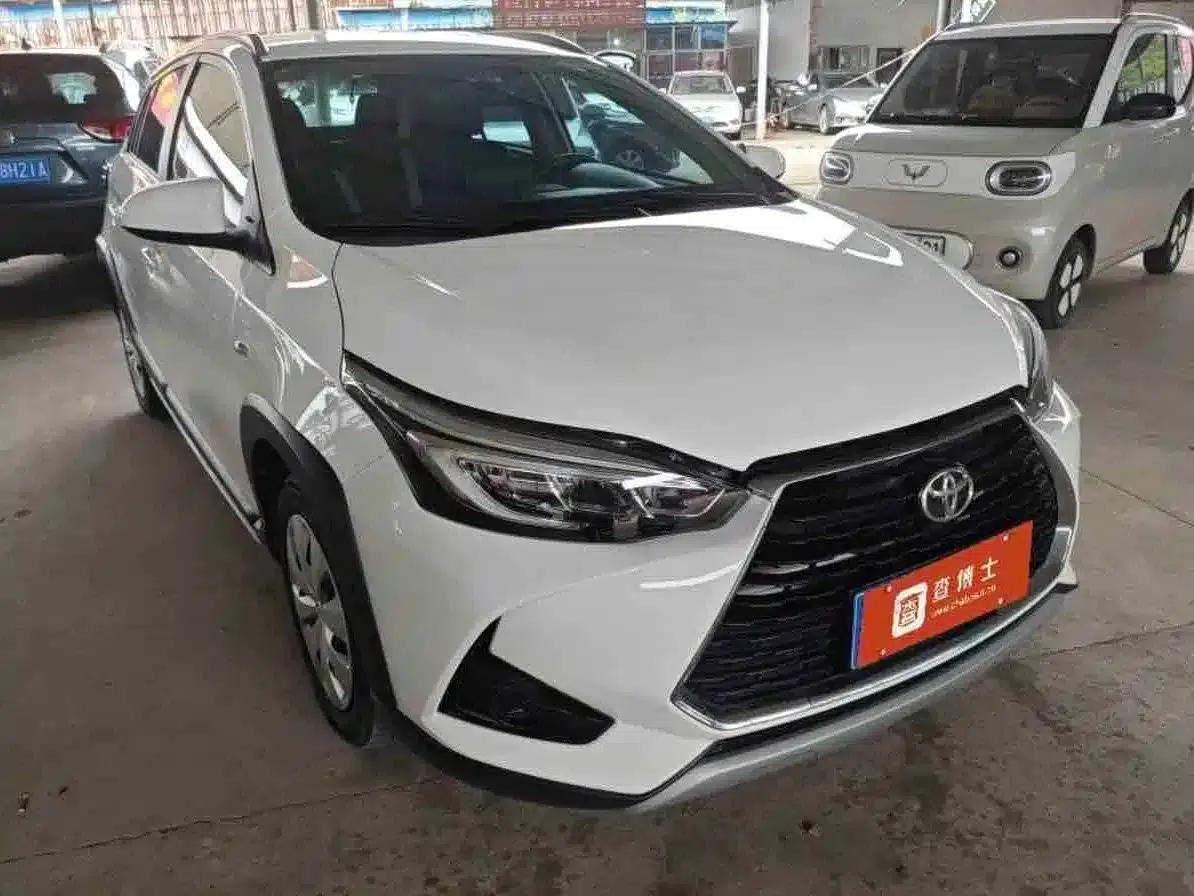 YARiS L Zhixuan 2022 1.5L CVT Leading PLUS Edition — миниатюра 2