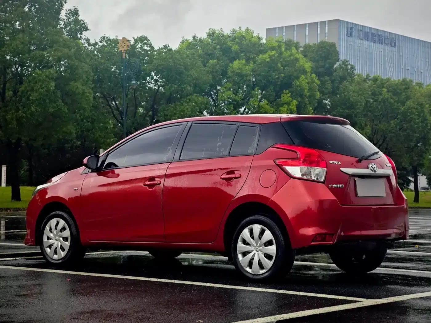 YARiS L Zhixuan 2015 1.5E Automatic Dynamic Edition — миниатюра 6