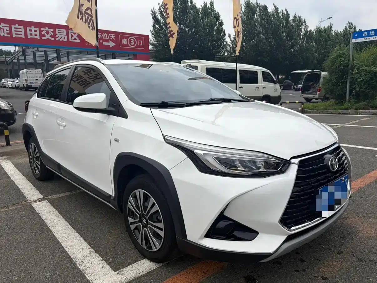 YARiS L 2022 Model YARiS X 1.5L CVT Leading PLUS Edition — миниатюра 3