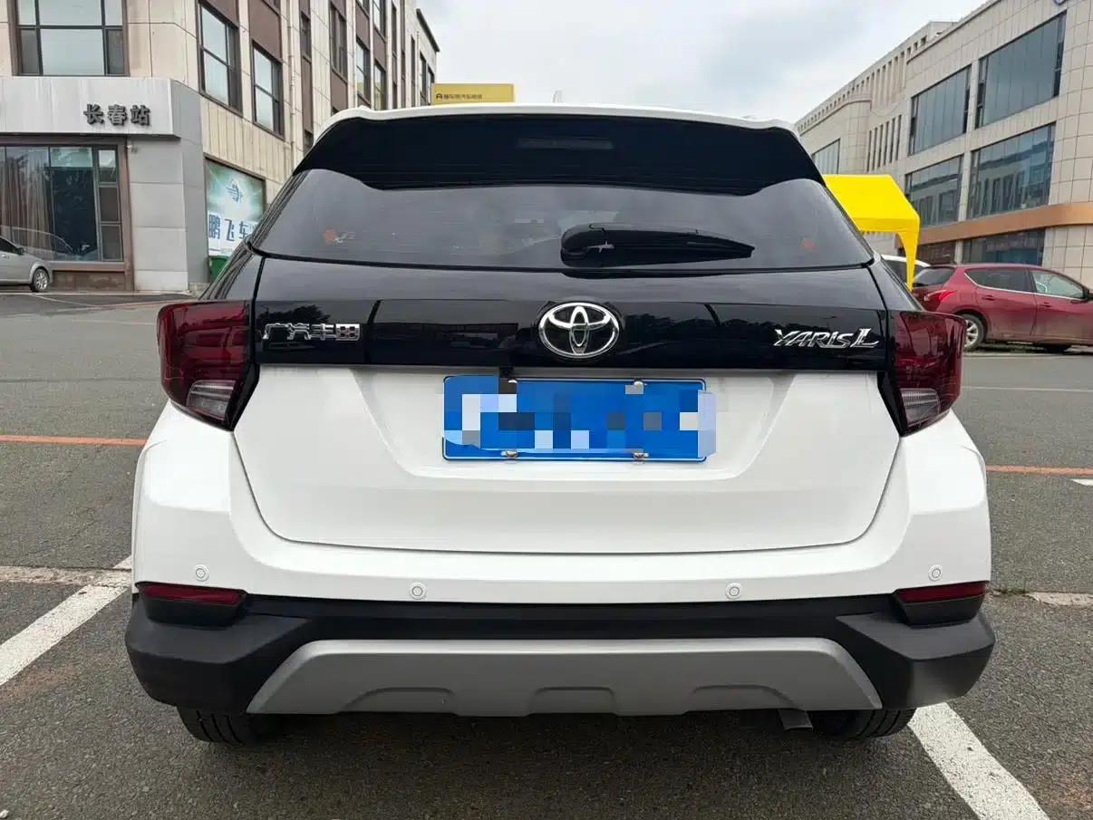 YARiS L 2022 Model YARiS X 1.5L CVT Leading PLUS Edition — миниатюра 5