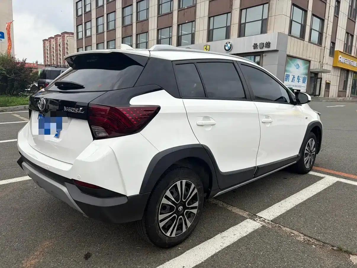 YARiS L 2022 Model YARiS X 1.5L CVT Leading PLUS Edition — миниатюра 6