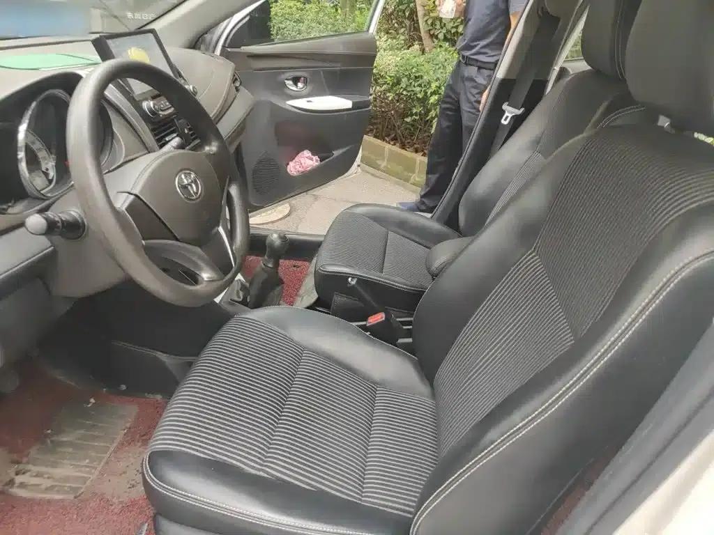 YARiS L Zhixuan 2015 1.5G Manual Dynamic Sunroof Special Edition — миниатюра 11