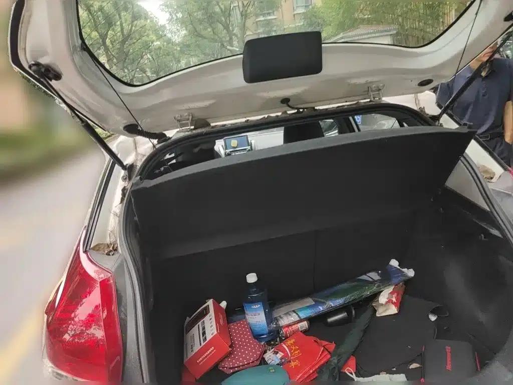 YARiS L Zhixuan 2015 1.5G Manual Dynamic Sunroof Special Edition — миниатюра 15