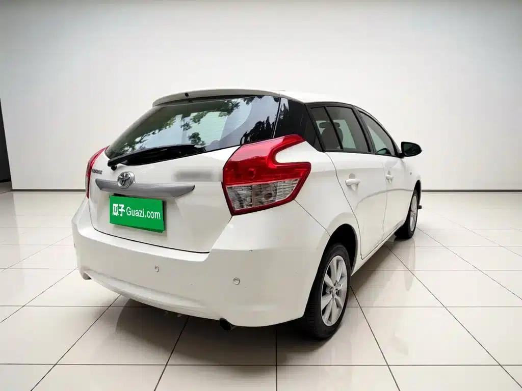 YARiS L Zhixuan 2015 1.5G Manual Dynamic Sunroof Special Edition — миниатюра 4