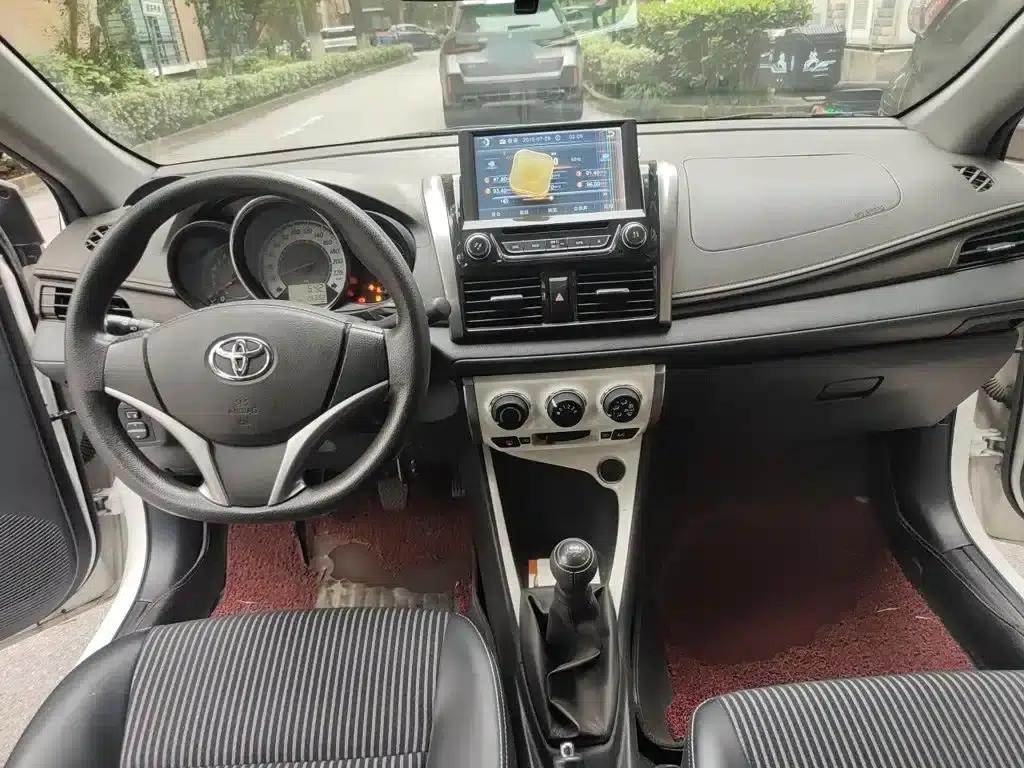 YARiS L Zhixuan 2015 1.5G Manual Dynamic Sunroof Special Edition — миниатюра 5