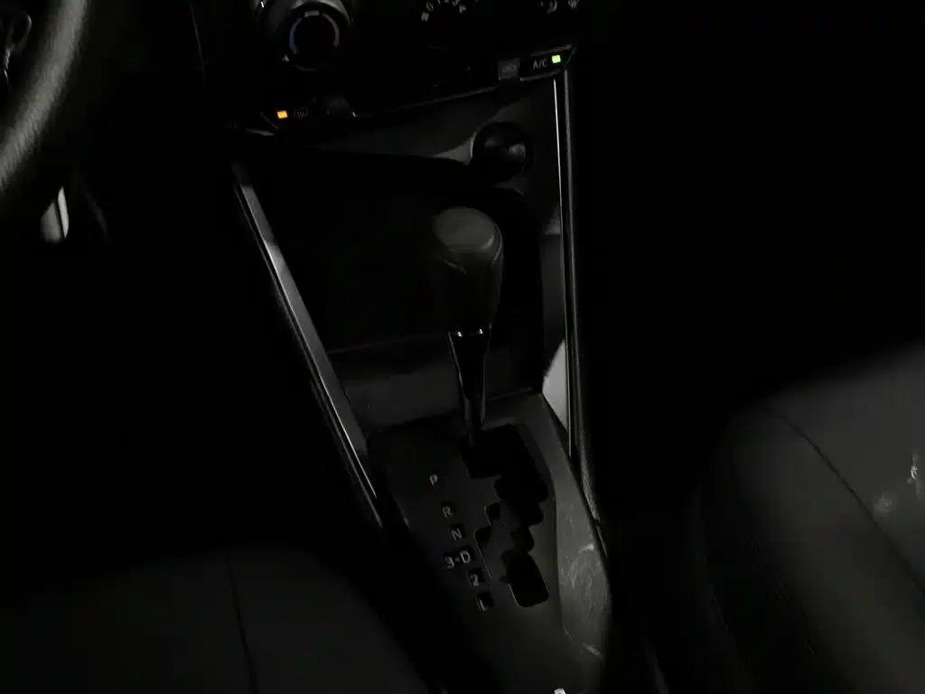 YARiS L Zhixuan 2015 1.5E Automatic Dynamic Edition — миниатюра 13