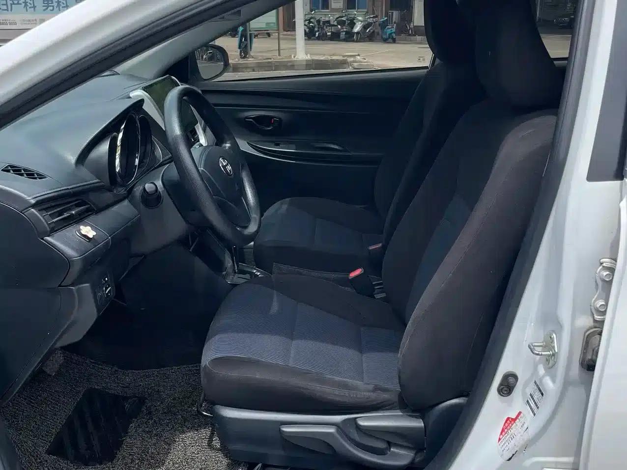 YARiS L Zhixuan 2019 1.5E CVT Dynamic Edition (National VI Emission Standard) — миниатюра 4