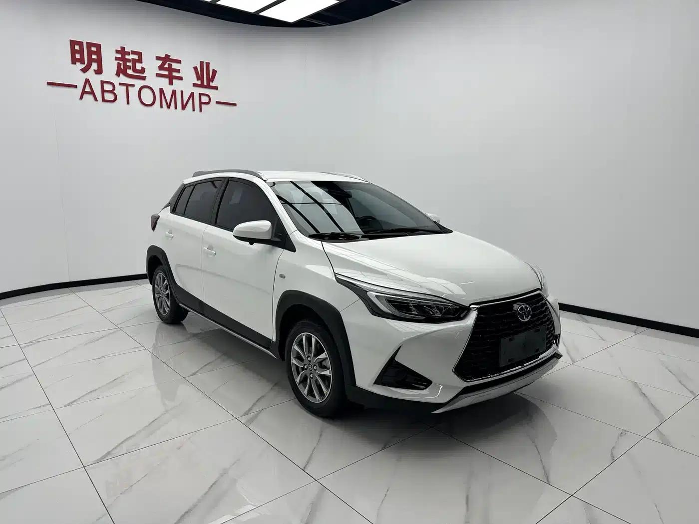 YARiS L 2022 Model YARiS X 1.5L CVT Luxury PLUS Edition — миниатюра 3