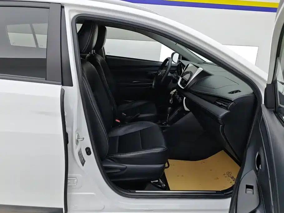 YARiS L 2021 Model YARiS X 1.5L CVT Leading Edition — миниатюра 8