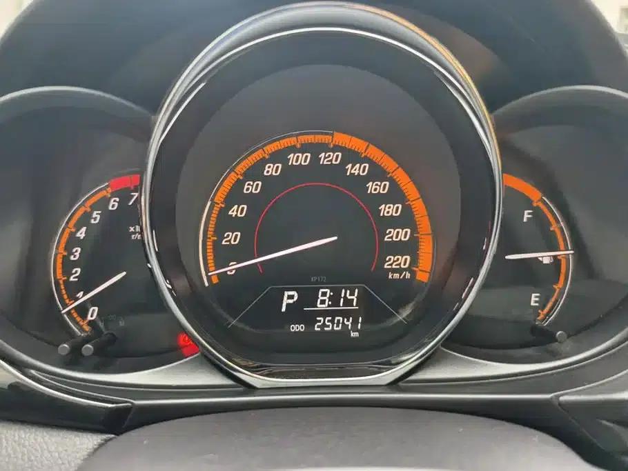 YARiS L 2022 Model YARiS X 1.5L CVT Luxury PLUS Edition — миниатюра 14