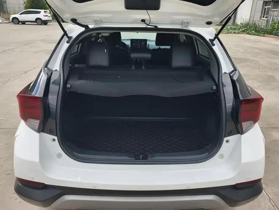 YARiS L 2022 Model YARiS X 1.5L CVT Luxury PLUS Edition — миниатюра 4