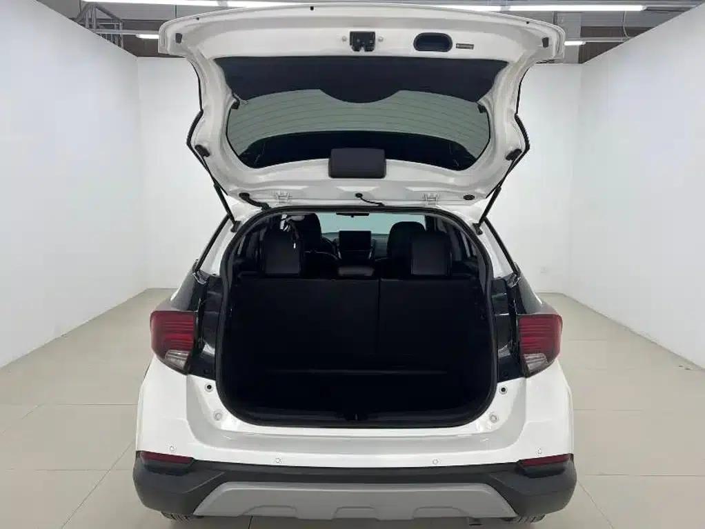 YARiS L 2022 Model YARiS X 1.5L CVT Luxury PLUS Edition — миниатюра 8