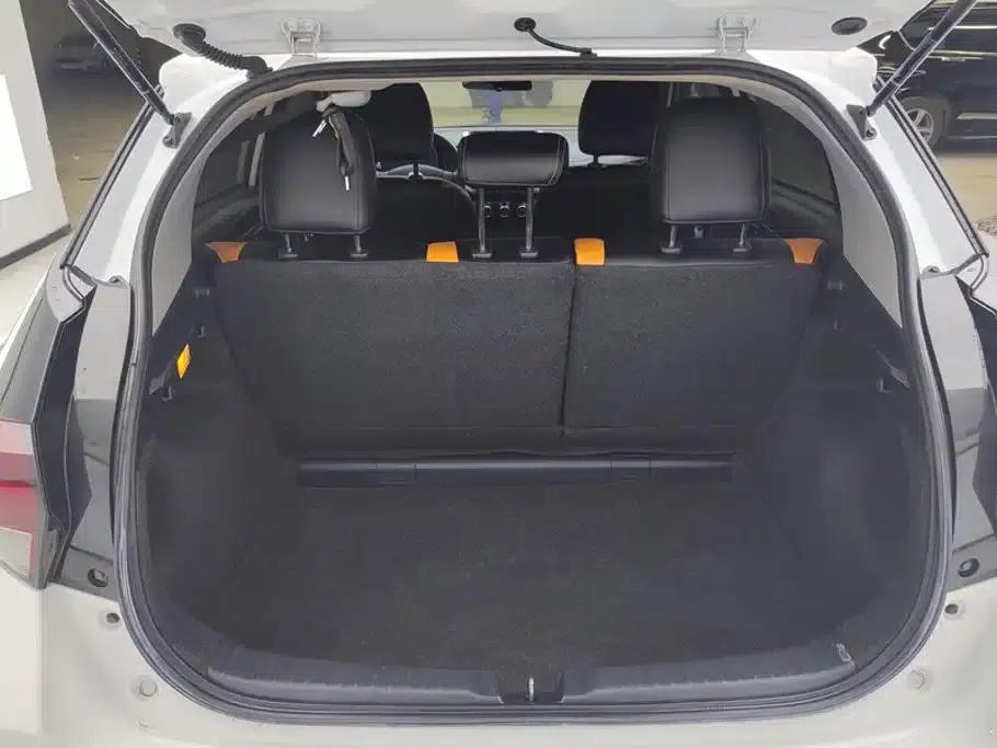 YARiS L 2021 Model YARiS X 1.5L CVT Leading Edition — миниатюра 4