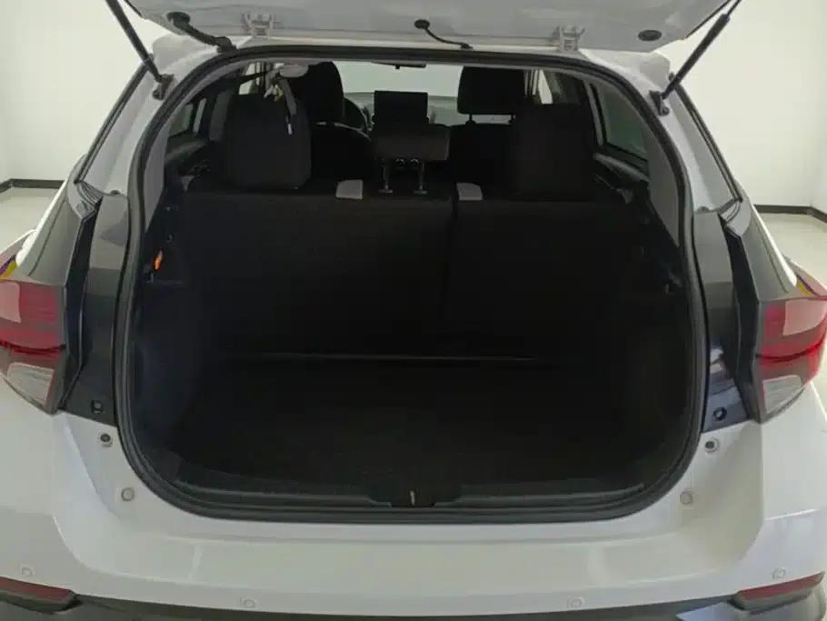 YARiS L 2020 Model YARiS X 1.5L CVT Leading Edition — миниатюра 4