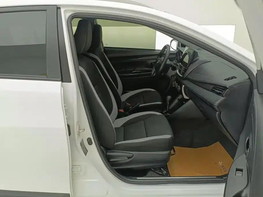 YARiS L 2020 Model YARiS X 1.5L CVT Leading Edition — миниатюра 8
