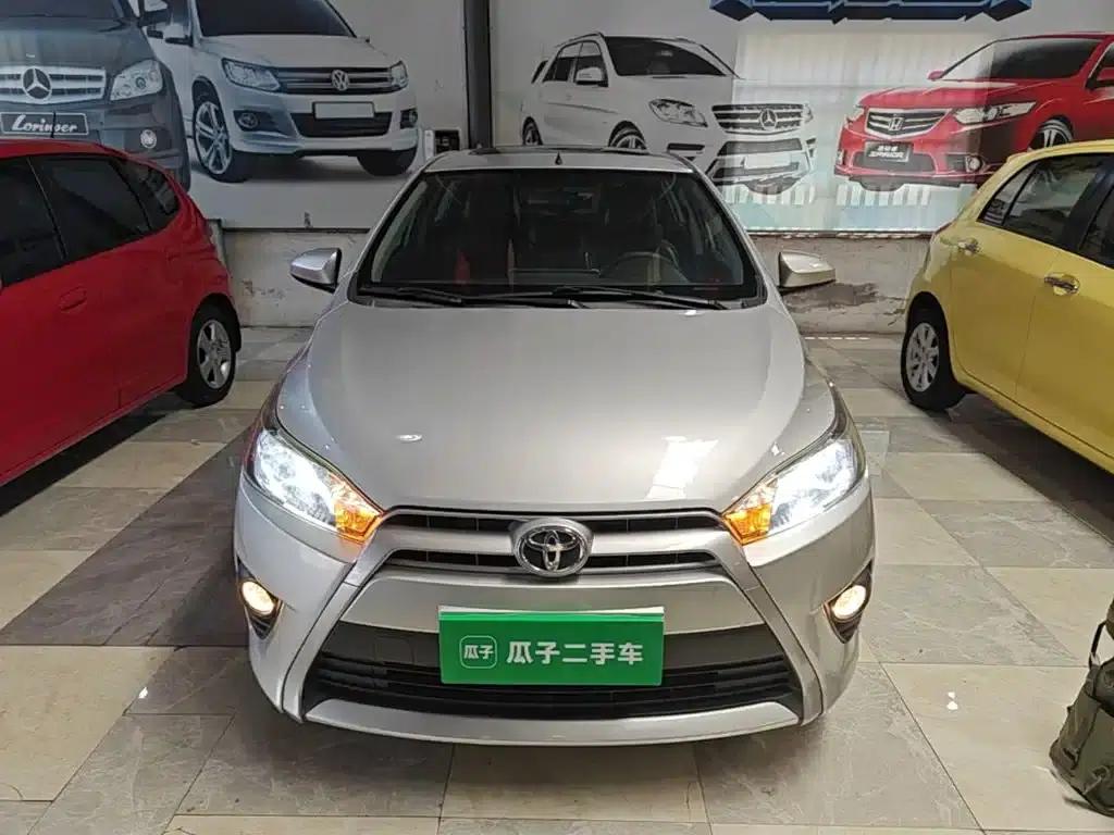YARiS L Zhixuan 2015 1.5G Automatic Dynamic Sunroof Special Edition — миниатюра 3