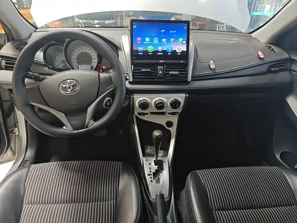 YARiS L Zhixuan 2015 1.5G Automatic Dynamic Sunroof Special Edition — миниатюра 10