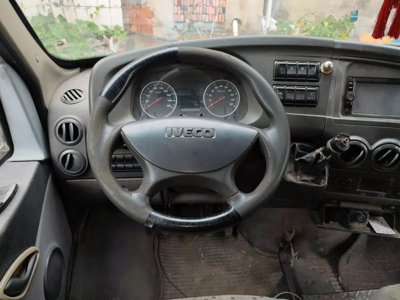 Iveco Power Daily 2013 2.5T-A37 Dual-Purpose High-Roof Van — миниатюра 10
