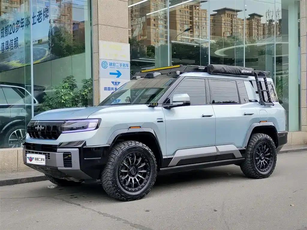 Leopard 8 2025 Smart & Brave Flagship Edition 7-Seater — миниатюра 1