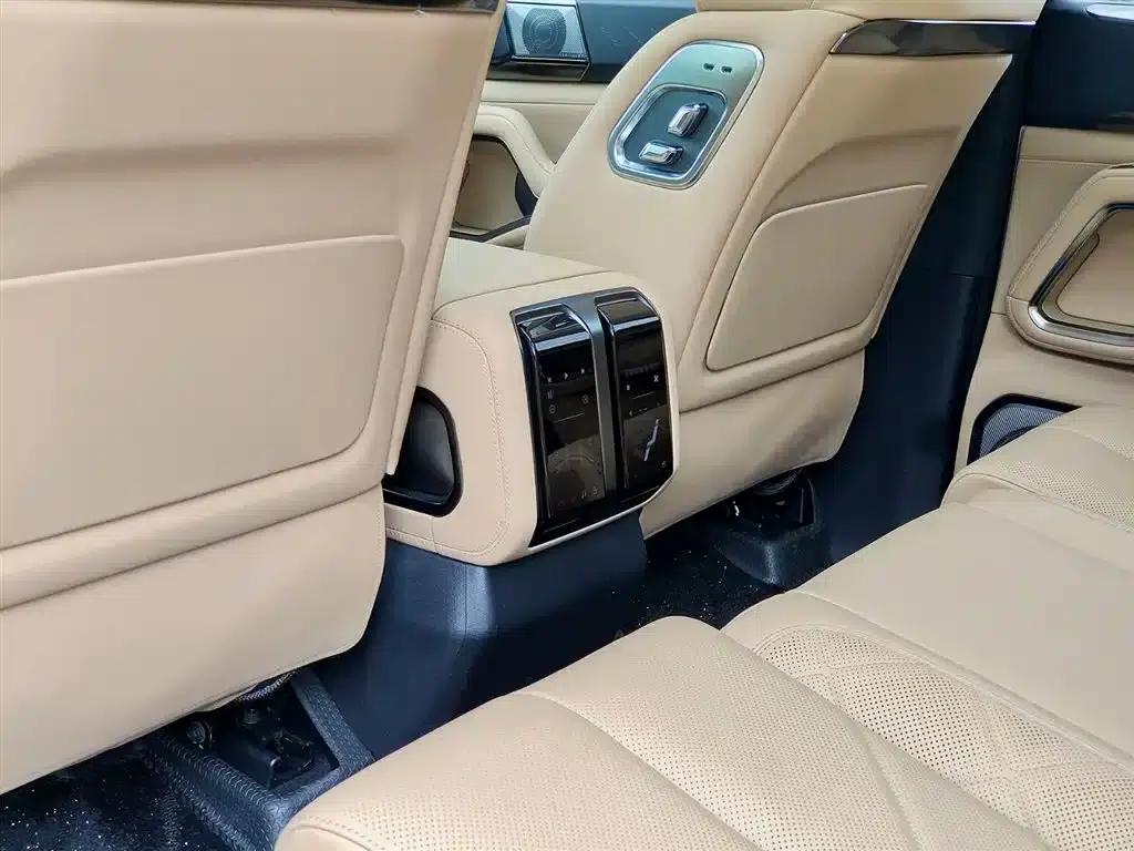 Leopard 8 2025 Smart & Brave Flagship Edition 7-Seater — миниатюра 9