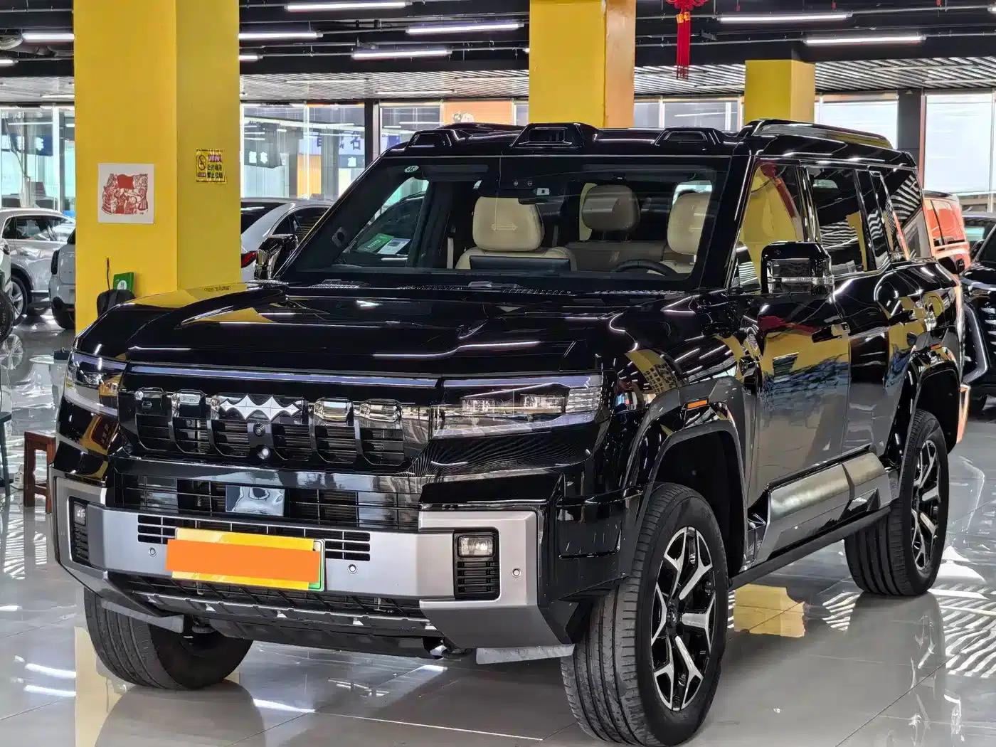 Leopard 8 2025 Smart & Brave Flagship Edition 7-Seater — миниатюра 1